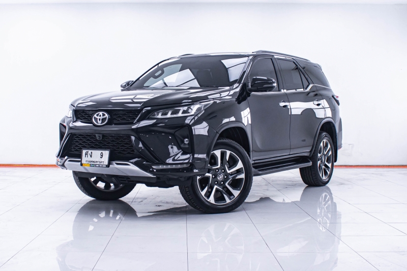 2021 TOYOTA FORTUNER 2.4 LEGENDER 2WD