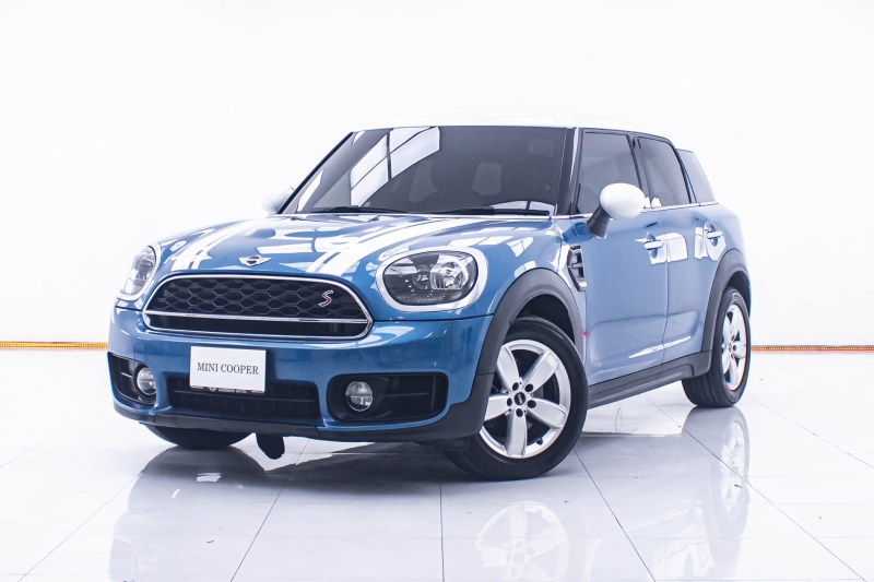 2018 MINI COUNTRYMAN Cooper
