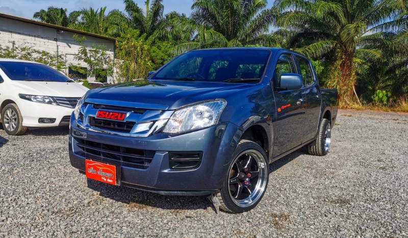 2013 ISUZU D-MAX โฉมสอง (12-19) CAB4 2.5 S