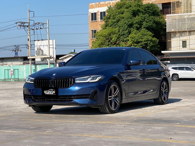 2021 BMW SERIES 5 530e Highline