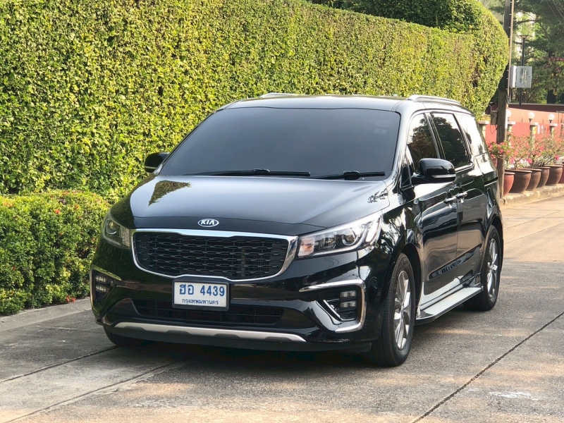 2018 KIA GRAND CARNIVAL 2.2