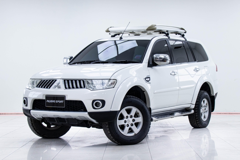 2014 MITSUBISHI PAJERO SPORT 2.4 GLS เบนซิน
