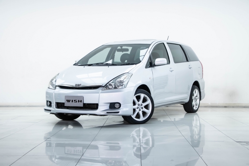 2004 TOYOTA WISH 2.0 Q LIMITED