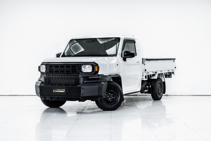 2024 TOYOTA HILUX CHAMP 2.4 LWB