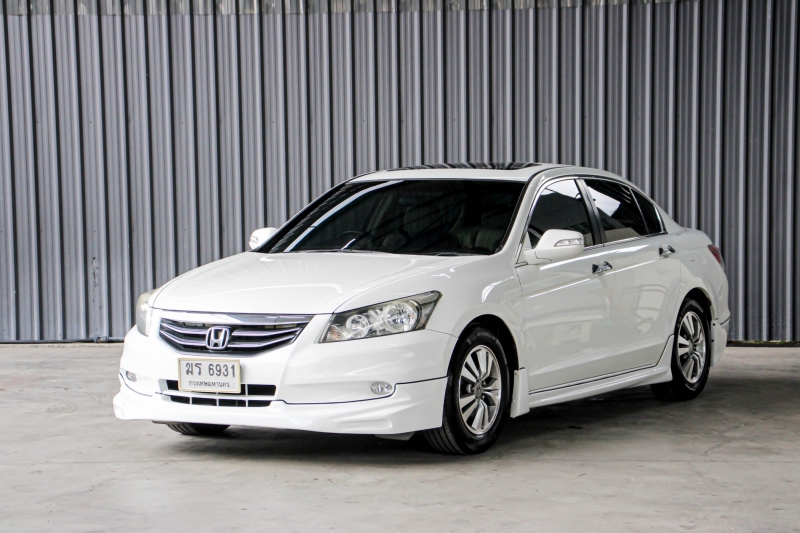 2012 HONDA ACCORD 2.0 JP
