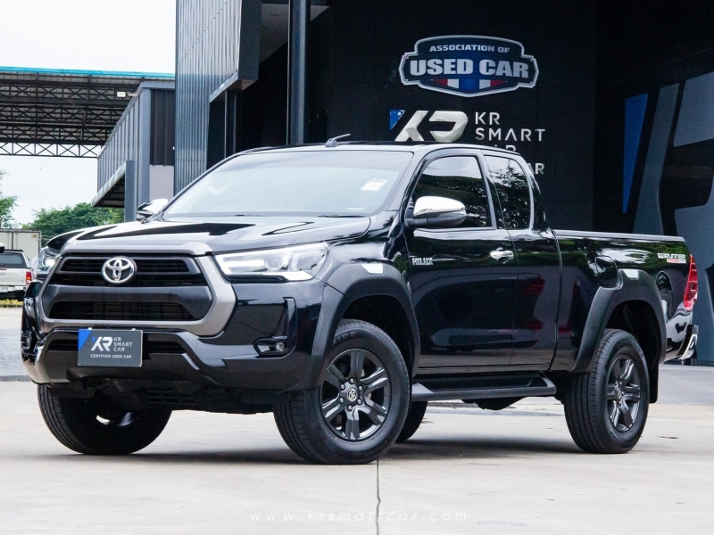 2021 TOYOTA HILUX REVO 2.4 Mid Smartcab Prerunner