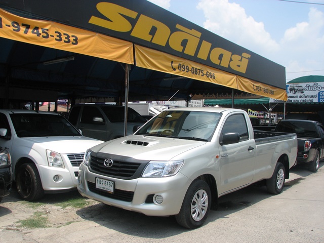 2014 TOYOTA HILUX VIGO 2.5 G SINGLE