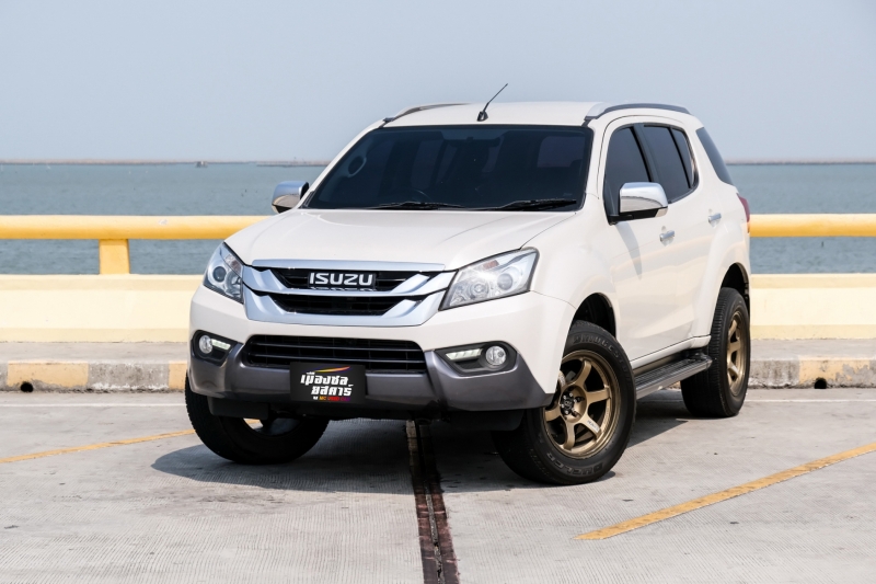 2014 ISUZU MU-X 2.5 DVD Navi