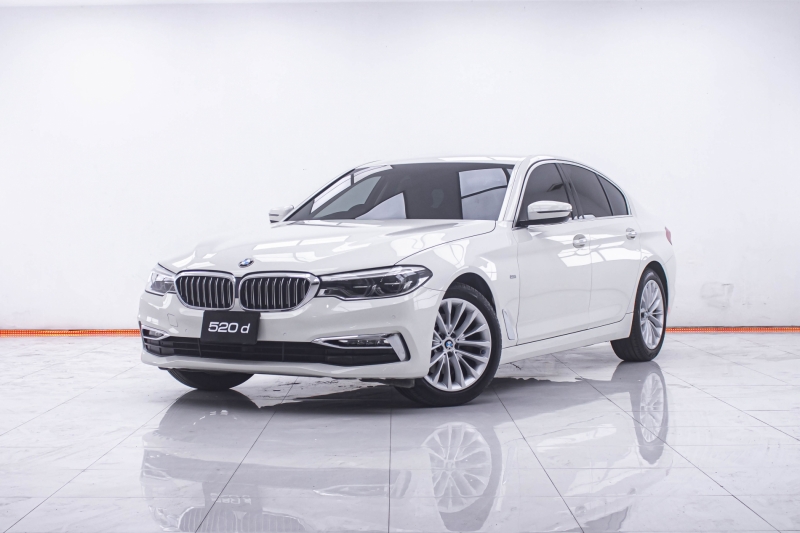 2017 BMW SERIES 5