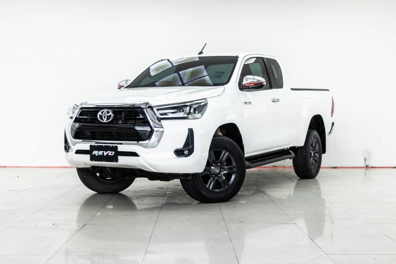 2023 TOYOTA HILUX REVO 2.4 Entry Smartcab Prerunner
