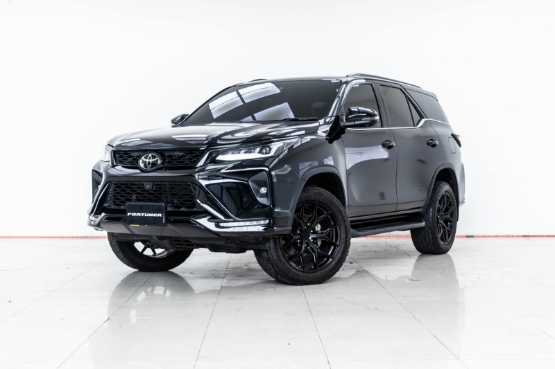 2021 TOYOTA FORTUNER 2.8 LEGENDER 2WD