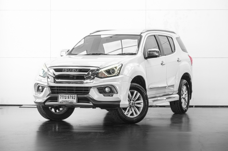 2018 ISUZU MU-X 1.9 DVD Navi DA