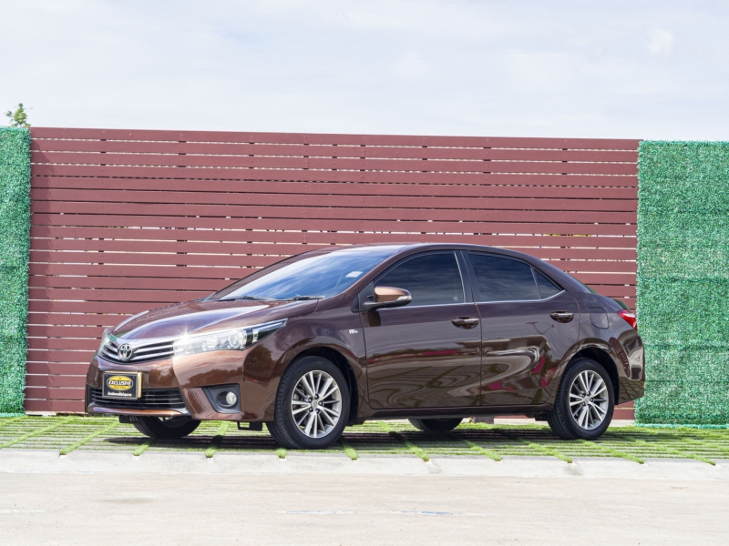 2016 TOYOTA COROLLA ALTIS 1.8 V NAVI