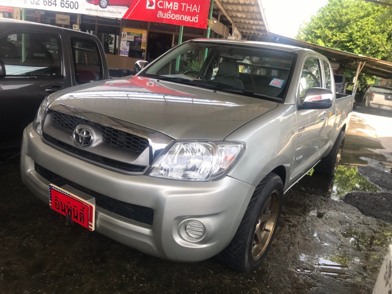 2010 TOYOTA HILUX VIGO