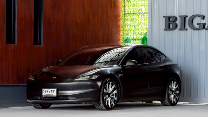 2024 TESLA Model 3 Long Range