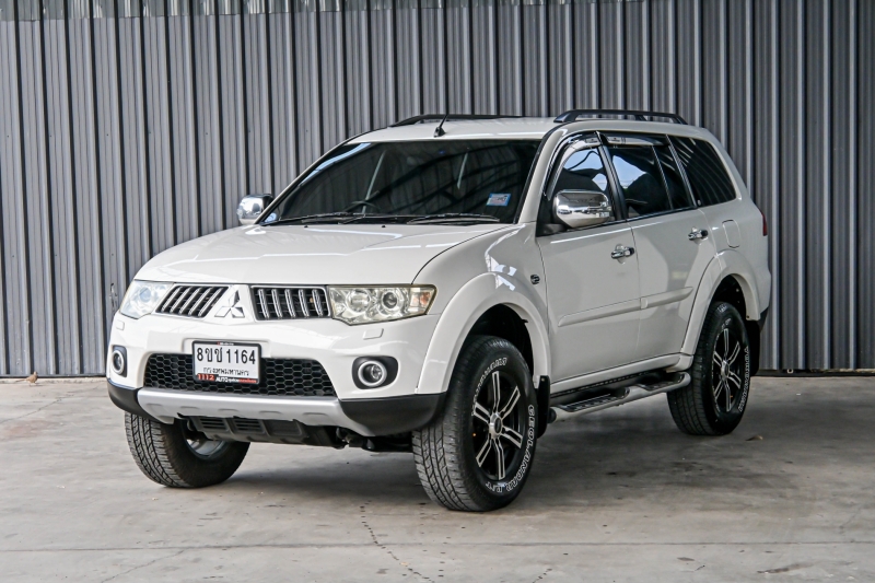 2014 MITSUBISHI PAJERO SPORT 2.5 GT 2WD