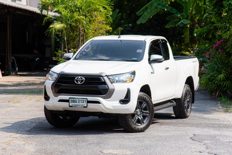 2021 TOYOTA HILUX REVO 2.4 Entry Smartcab Prerunner
