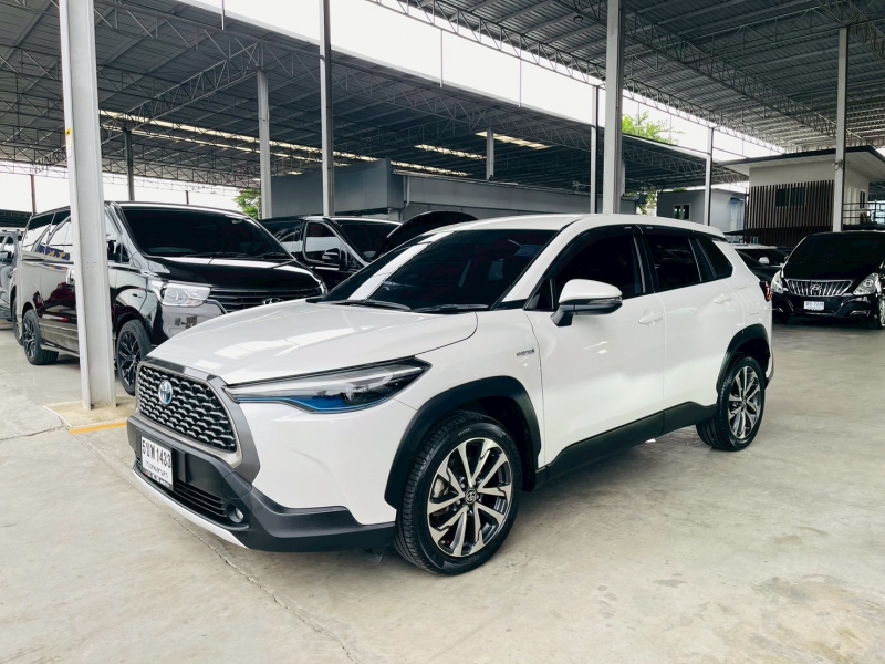 2022 TOYOTA CROSS 1.8 HYBRID Premium