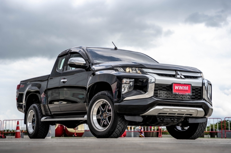 2019 MITSUBISHI TRITON DOUBLE CAB 2.4 GLX PLUS