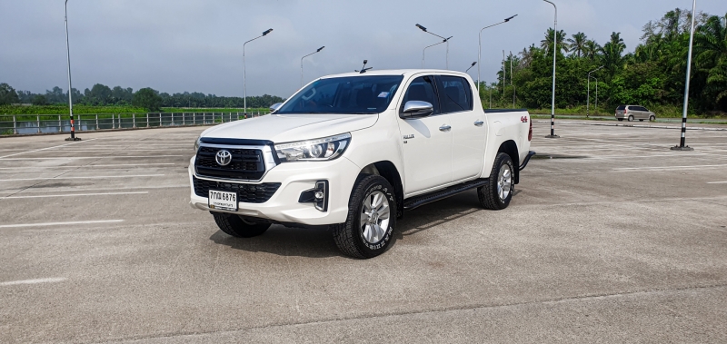 2018 TOYOTA HILUX REVO 2.8 G 4WD Double Cab NAVI