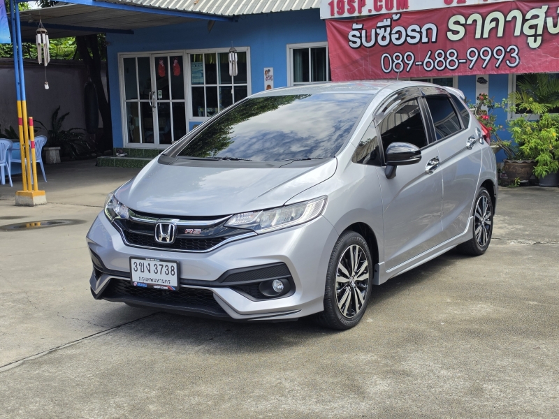 2021 HONDA JAZZ 1.5 RS+
