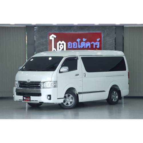 2016 TOYOTA VENTURY 2.7 G