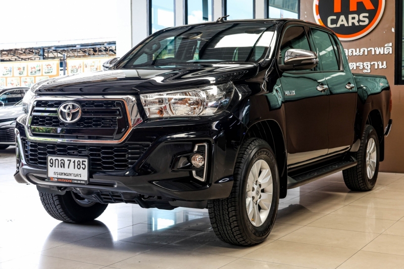 2020 TOYOTA HILUX REVO 2.4 E Double Cab Prerunner