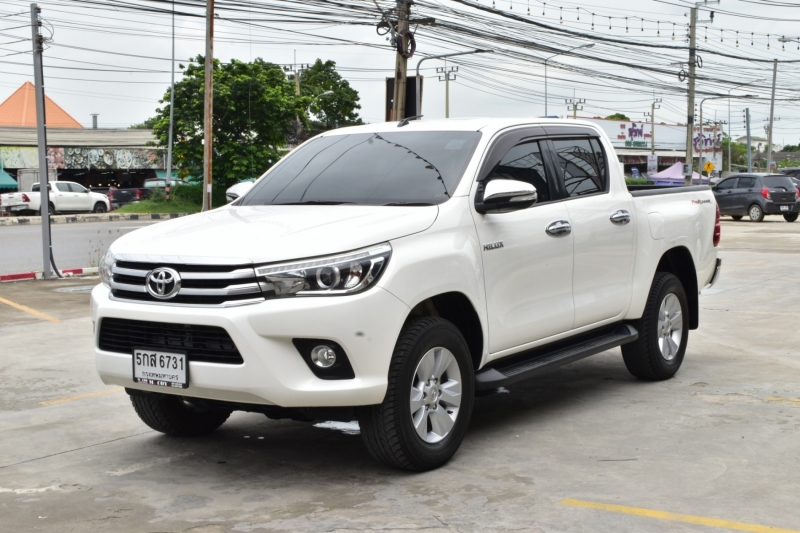 2017 TOYOTA HILUX REVO 2.4 E Double Cab