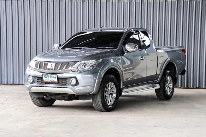 2018 MITSUBISHI TRITON MEGA CAB 2.4 GLS PLUS