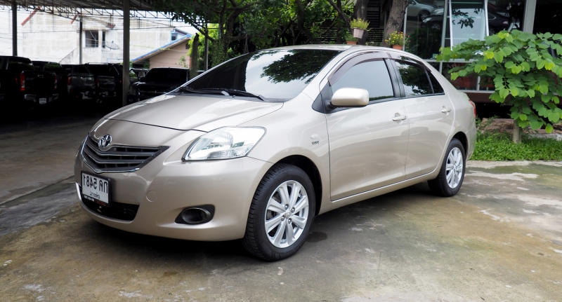 2011 TOYOTA VIOS 1.5 J