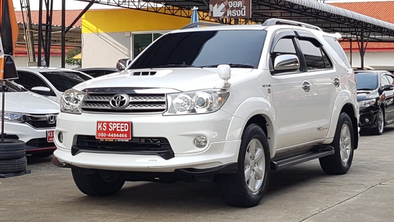 2011 TOYOTA FORTUNER 3.0 TRD Sportivo