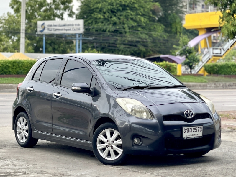 2012 TOYOTA YARIS 1.5 E