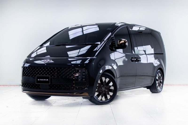 2023 HYUNDAI STARIA 2.2 PREMIUM Sunroof