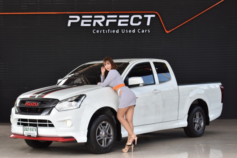 2017 ISUZU D-MAX โฉมสอง (12-19) SPACE CAB 1.9 Speed X-Series