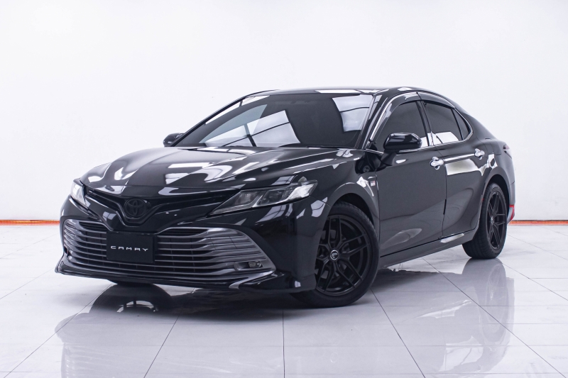 2019 TOYOTA CAMRY 2.0 G
