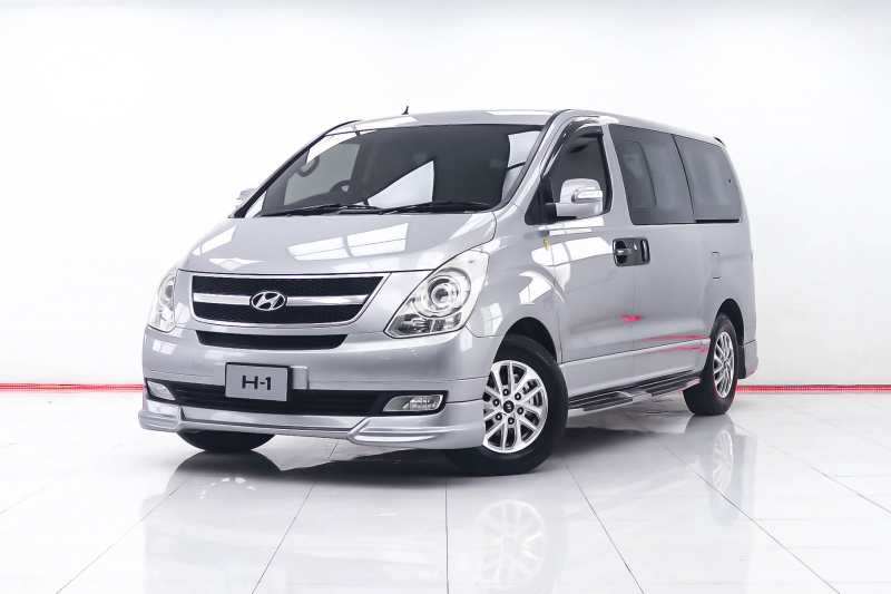 2011 HYUNDAI H-1 2.5 DELUXE