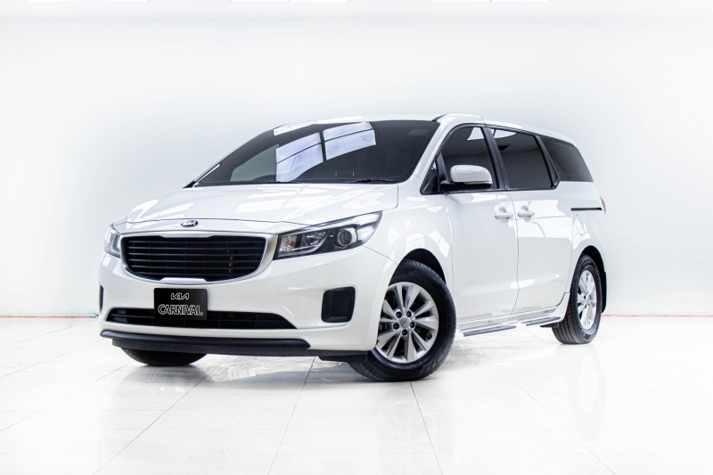 2015 KIA GRAND CARNIVAL 2.2 LX
