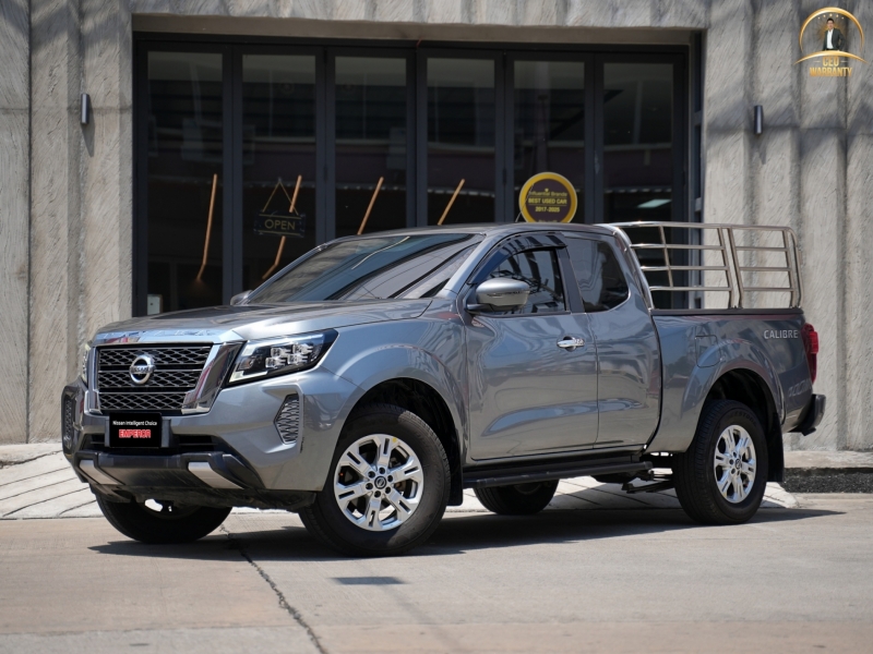 2022 NISSAN NAVARA NP300 KING CAB 2.5 E CALIBRE