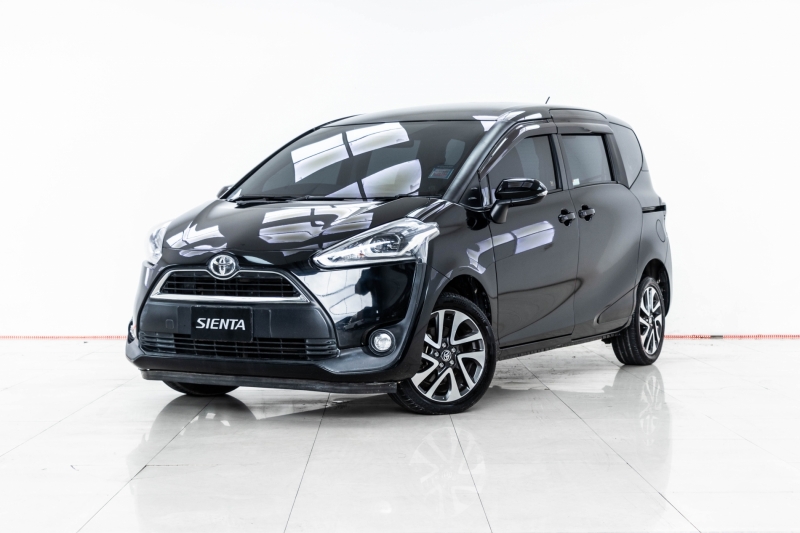 2017 TOYOTA SIENTA 1.5 V