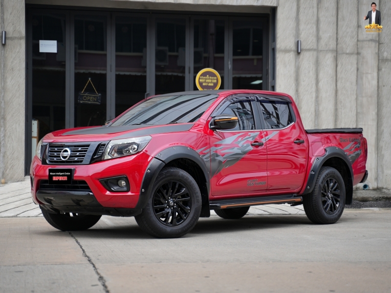 2020 NISSAN NAVARA NP300 KING CAB 2.5 E CALIBRE Black Edition