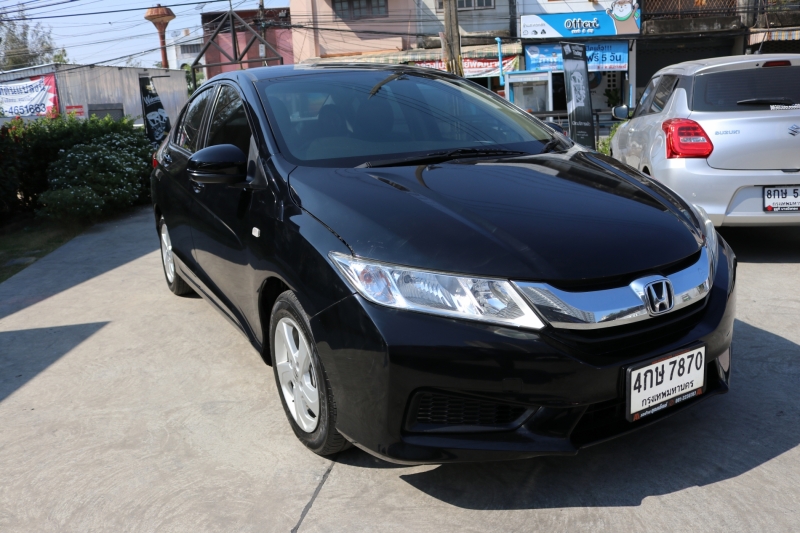 2015 HONDA CITY