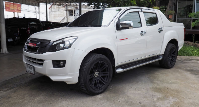 2013 ISUZU D-MAX โฉมสอง (12-19) Hi-Lander CAB4 2.5 VGS Z-Prestige NAVI X-Series