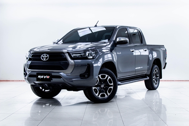 2021 TOYOTA HILUX REVO 2.4 Doublecab Prerunner MID