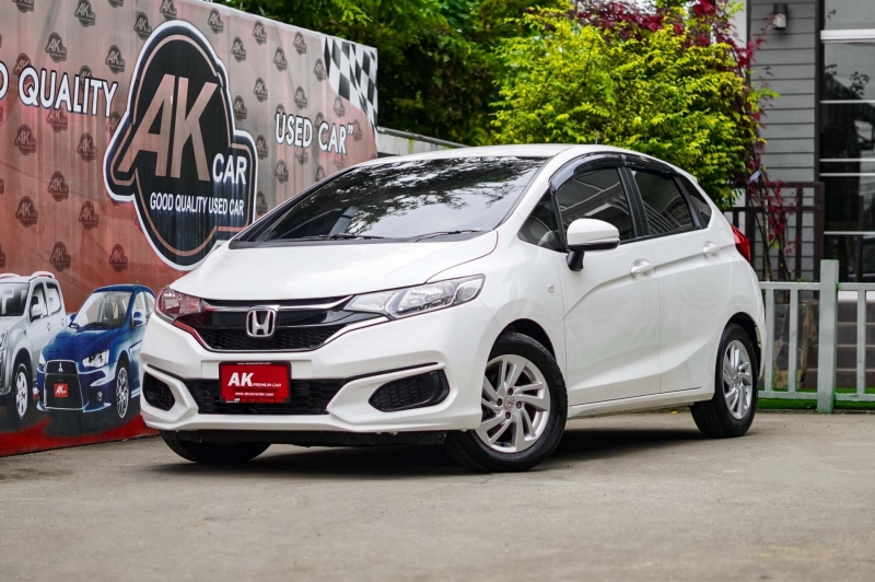 2016 HONDA JAZZ