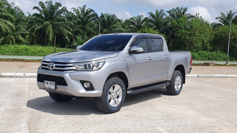 2017 TOYOTA HILUX REVO 2.4 E Double Cab
