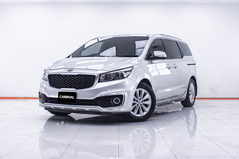 2017 KIA GRAND CARNIVAL 2.2 EX