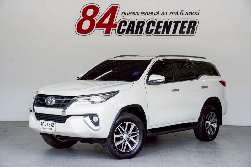 2015 TOYOTA FORTUNER