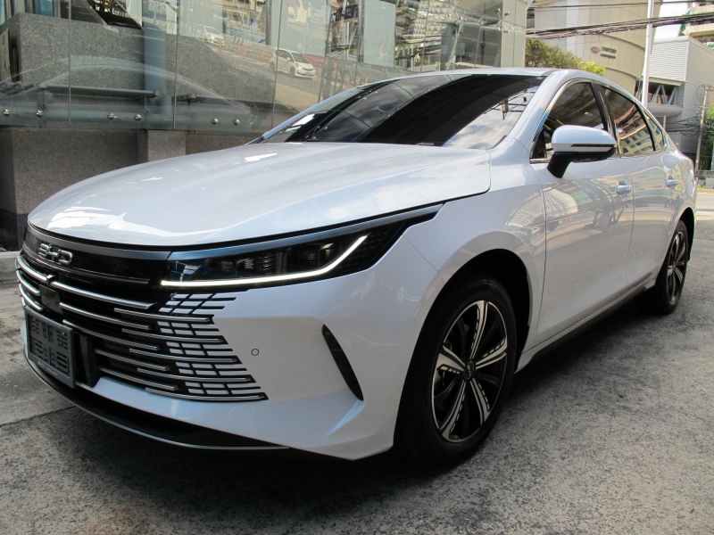 2026 BYD SEAL Premium RWD