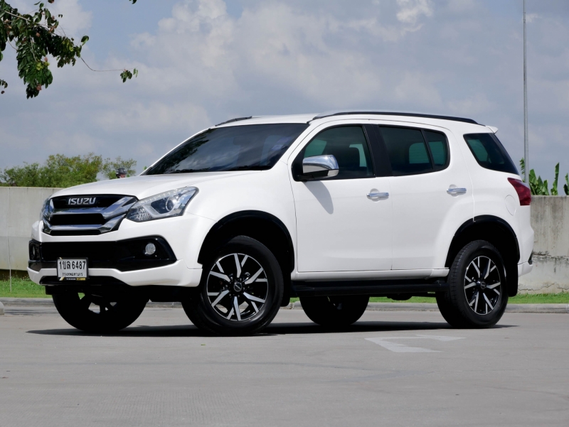 2020 ISUZU MU-X 1.9 DVD Navi DA THE ONYX