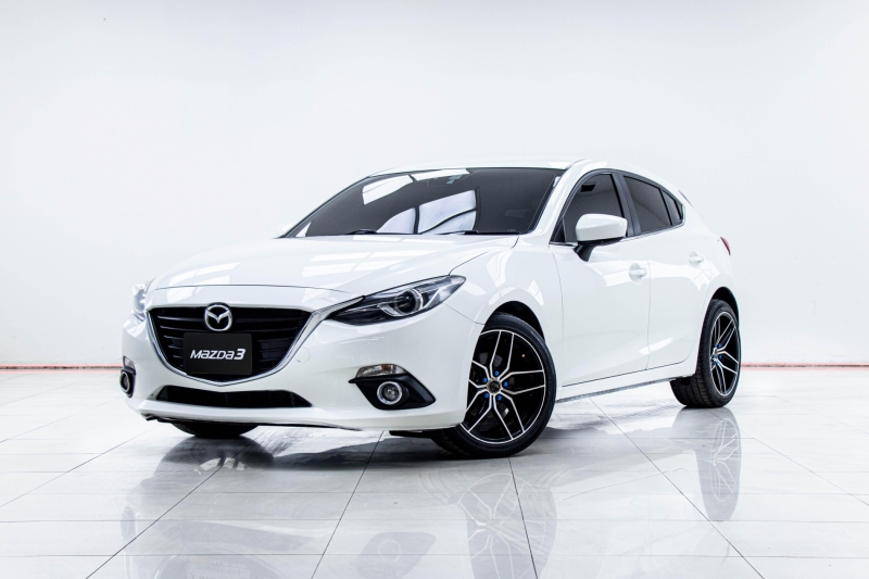 2014 MAZDA 3 SkyActiv 2.0 S Hatchback